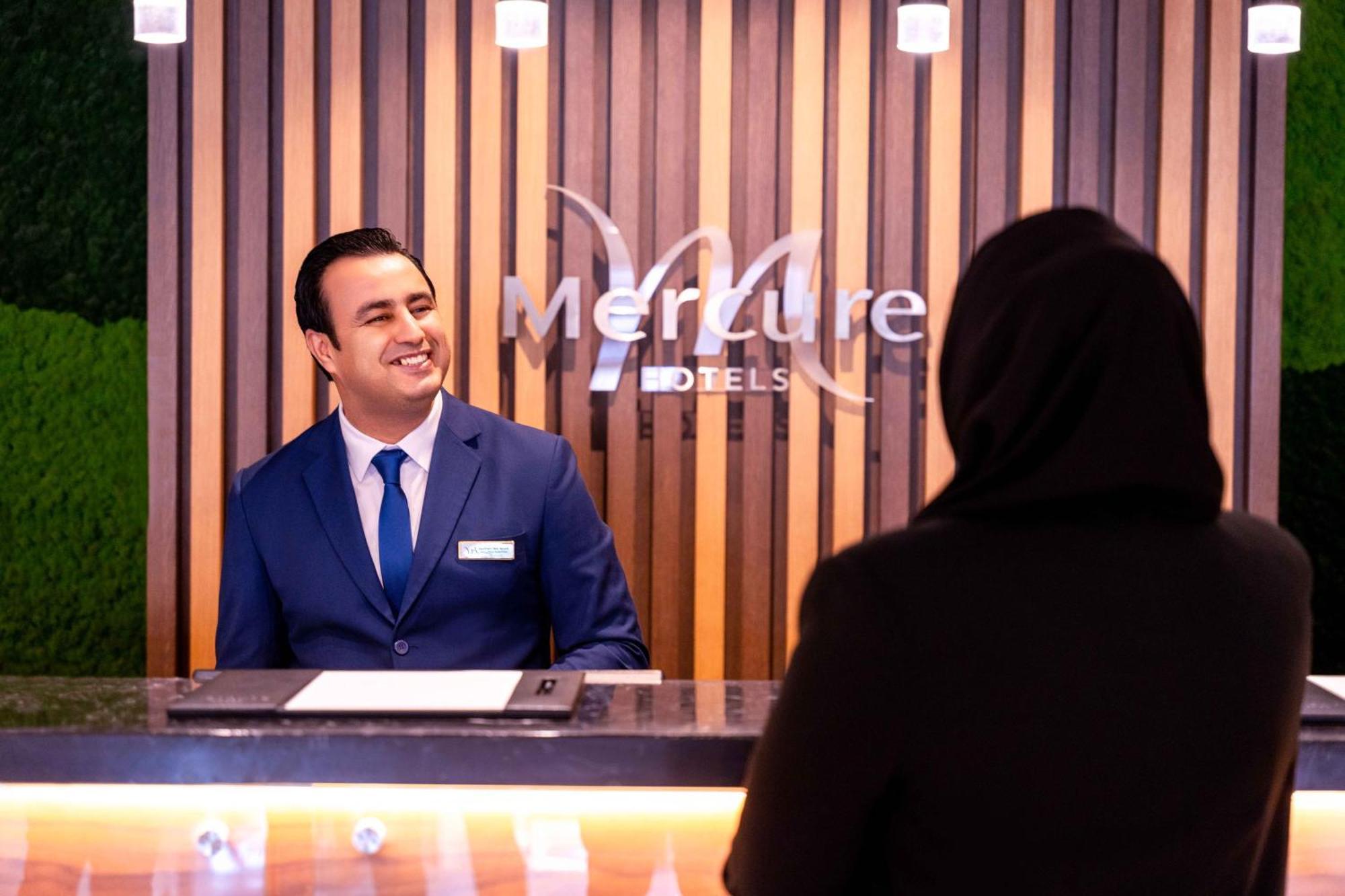 Mercure Dubai Barsha Heights Hotel Suites And Apartments Exteriér fotografie